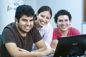 La Universidad del Valle est&aacute; acreditada por diez a&ntilde;os como una instituci&oacute;n de educaci&oacute;n superior de alta calidad