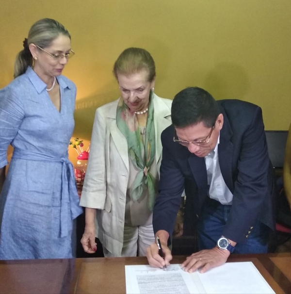 Proartes y Univalle firmaron convenio para apoyar a la Filarm&oacute;nica de Cali