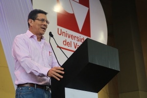 Rector Varela habla sobre la situaci&oacute;n financiera de  la Universidad P&uacute;blica Colombiana