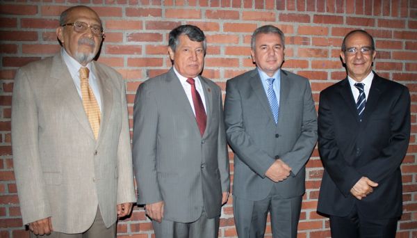 Rectores y directivas durante la Alianza de Universidades.