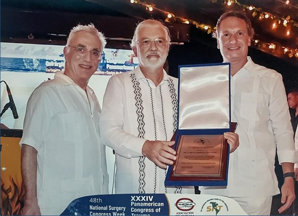 Premio internacional a cirujano de trauma