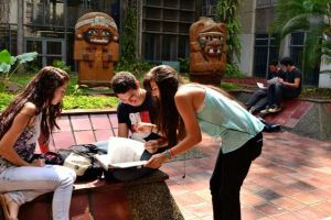 Becas de la Fundaci&oacute;n CeiBA