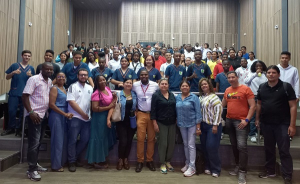 Estudiantes de Becarios U estuvieron en Univalle