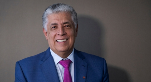 Docente, nombrado vicepresidente de la Federaci&oacute;n Internacional de Ginecolog&iacute;a y Obstetricia