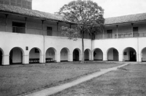 72 a&ntilde;os formando pa&iacute;s y regi&oacute;n