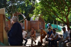 Inici&oacute; curso de Arcos, b&oacute;vedas y c&uacute;pulas