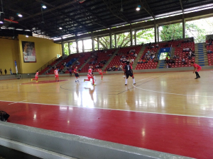 Univalle lidera el primer torneo de futbol sala universitario